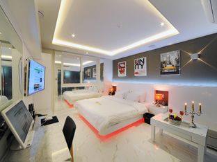 Hotel Image 1