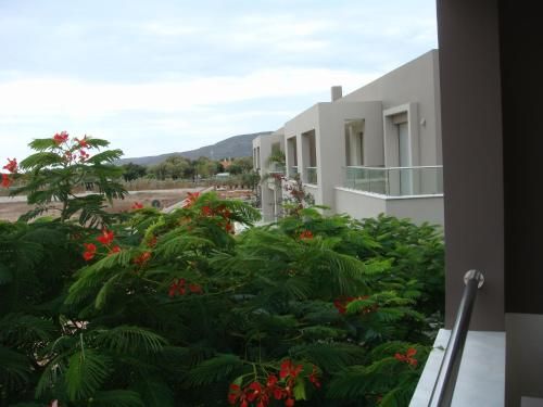 Double Bay Beach Hotel