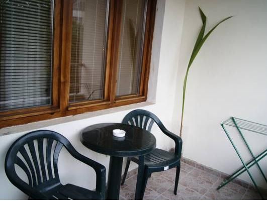 Kastela Guest House
