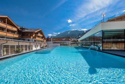 Alpine Nature Hotel Stoll