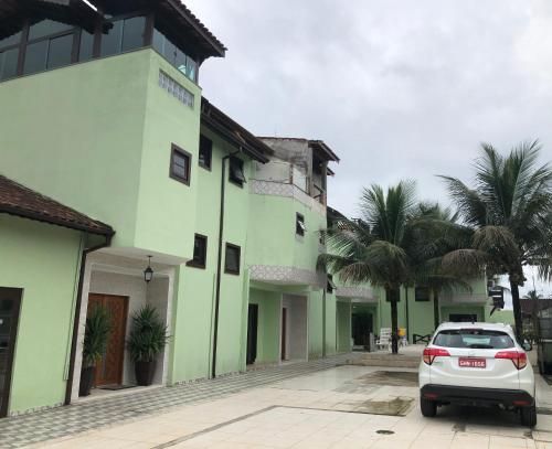 Casa de villagio com piscina- 70 metros da praia