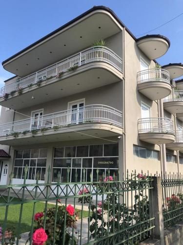 Rent rooms Kapri