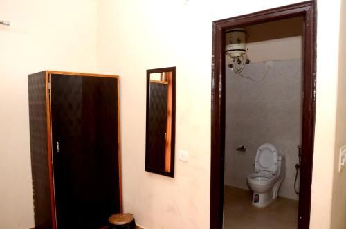 Lord Krishna Himalayan Hotel and Restaurant