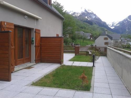 Outdoor Pictures 1