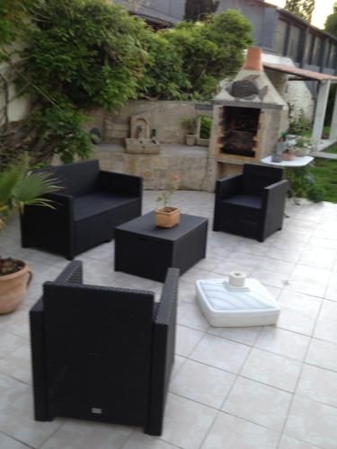 Studio a Saint Jean d'Angely avec piscine privee jardin clos et WiFi
