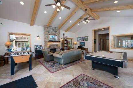 1 Bedroom Huntsville, Utah Vacation Rental - Snowbasin and Pineview Lodging 76A