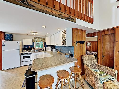 New Listing! Seabreeze Village Retreat Near Beach Home