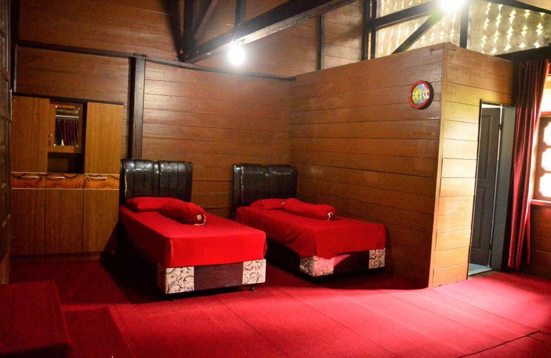 Twin Bed 1 @ Leuser Ketambe Guesthouse