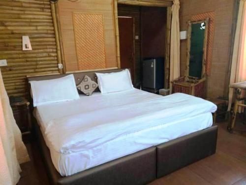 Mayur Hotel