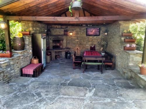 Guest House Stone Paths