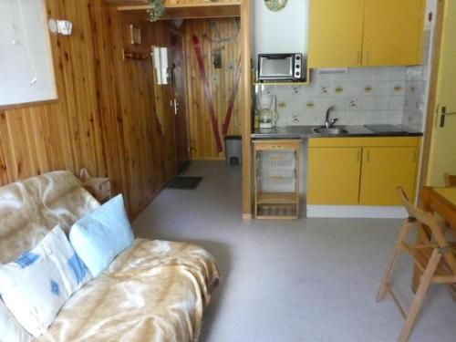 Appartement Reallon, 2 pieces, 5 personnes - FR-1-469-22