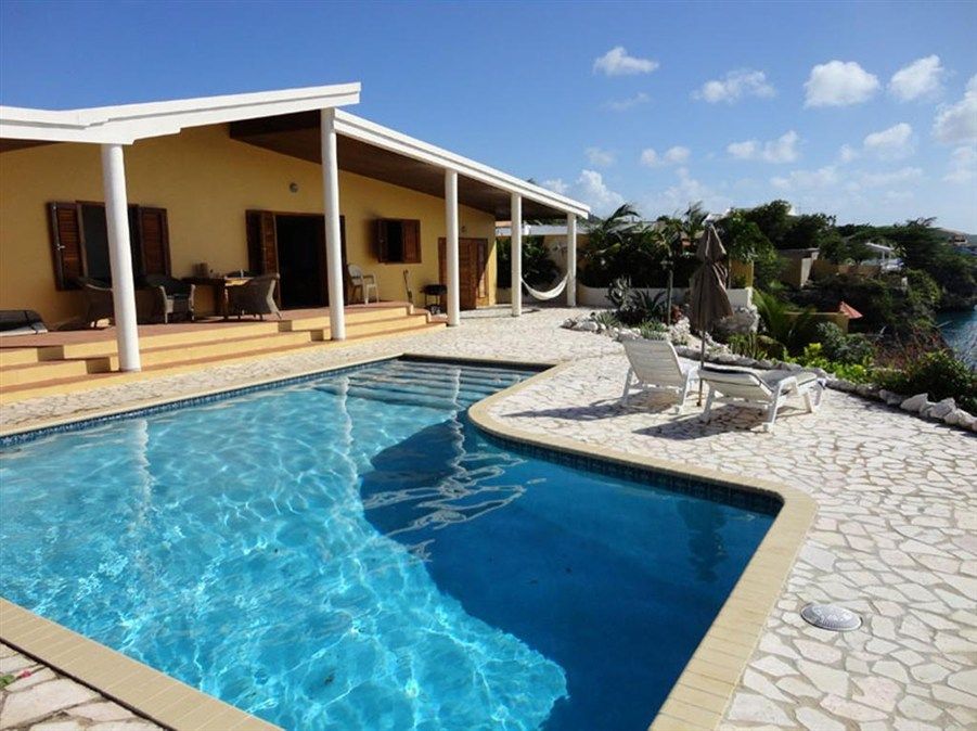 Pelican Villa