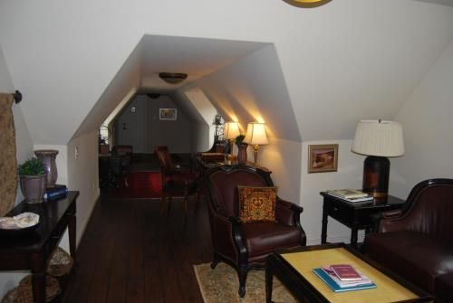 The Doctor's House Inn & Spa