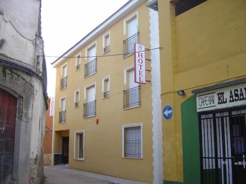 HOTEL PLAZA