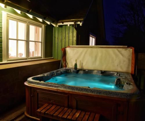 Highland Heather Lodges