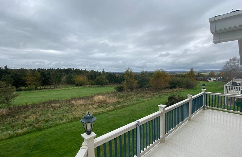 Luxury Lodge with Panoramic Views & Free Golf