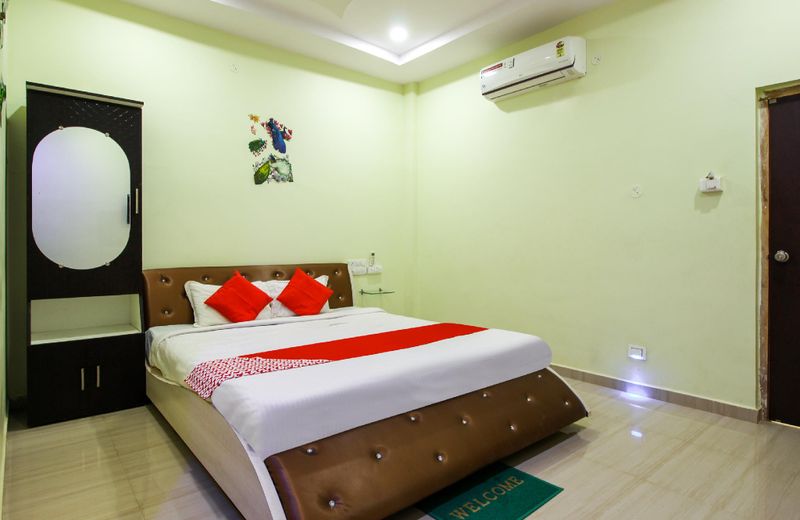 OYO 70694 Hotel Green Park Resort
