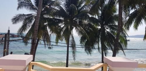 Island Boutique