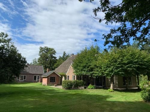 Landgoed Olterterp Lodges, kies een comfortabel huisje of appartement in bos met eigen entree, volle