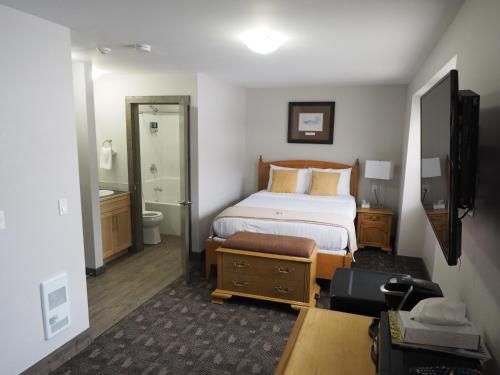 Apex Lodge - 7 Hotel Room
