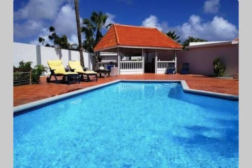 Prestigious Aruba Paradera Villa close to beach