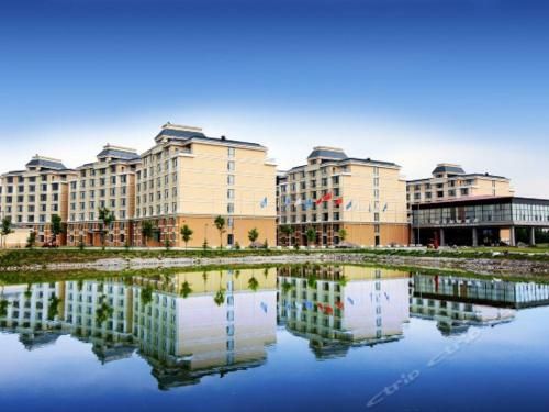 Baoshi International Hotel