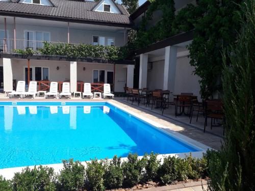 Sen Jak Hotel