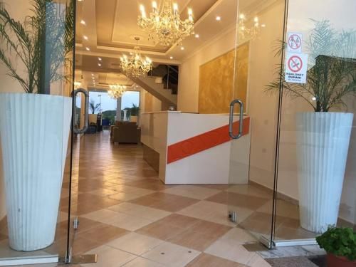 London Hotel