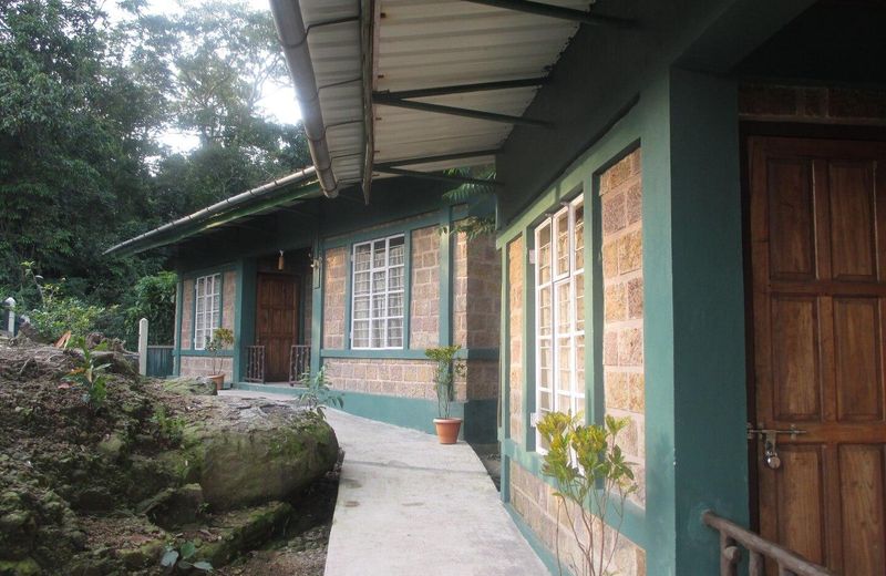 Mawlynnong-streamsideguesthouse- quiet, safe&clean