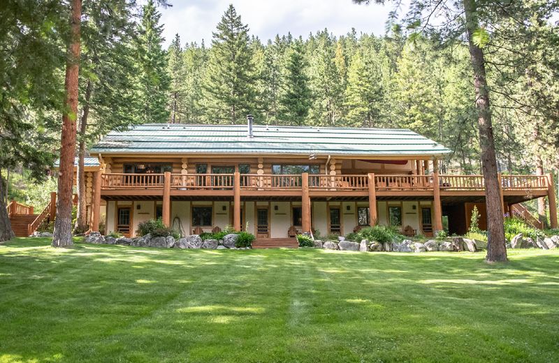 Bear Creek Lodge