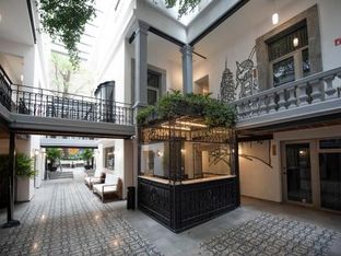 Hotel Image 1
