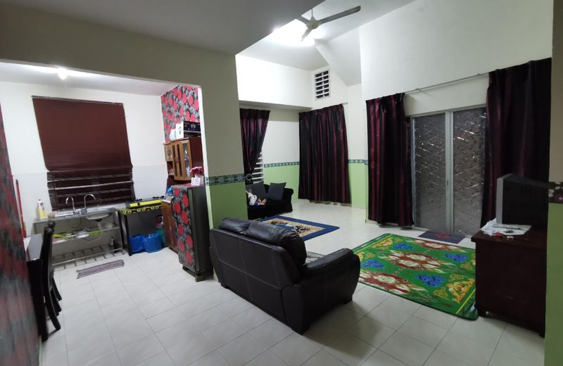 gambang waterpark guest house