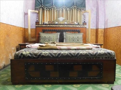 Silk Way Guest House