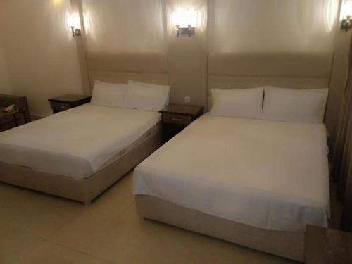Royal Hayat - Budget Double Room