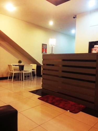 Avenue Hotel Seksyen 16