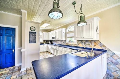 Spacious Lake Placid House with Diving Board!
