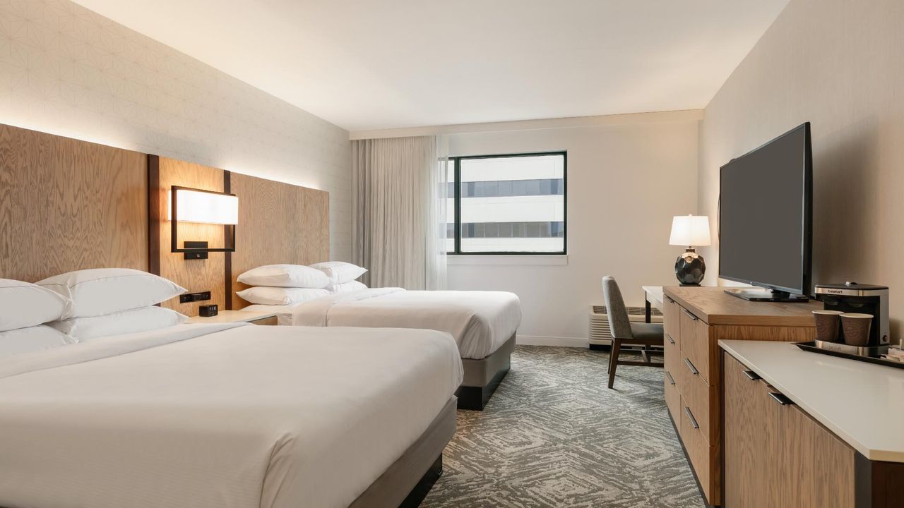 DoubleTree by Hilton Canton Downtown