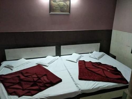 Hotel Gulshan (100 Mtrs from Dargah)