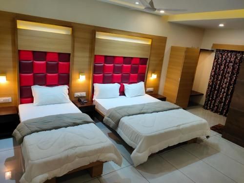 HOTEL VIRAM