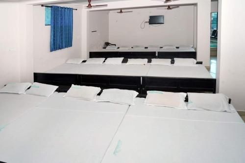 The Olive Rooms & Dormitory
