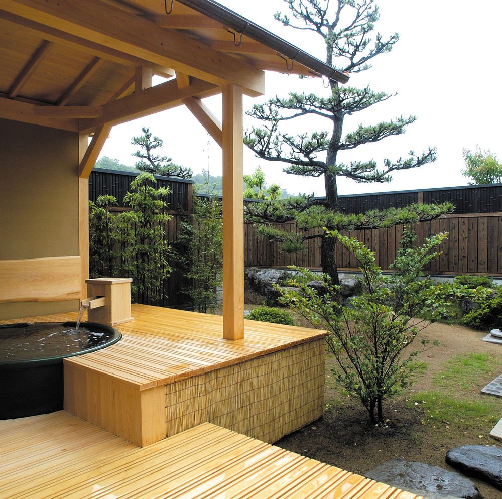 Outdoor Pictures 1