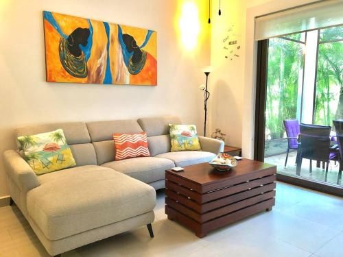 PRIVATE 'YOGA VIBES' CONDO WITH RESORT ACCESS