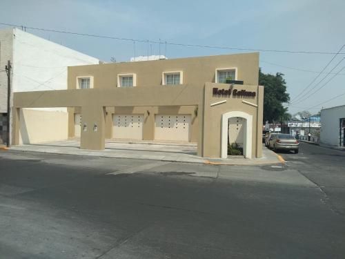 Hotel Colima - en el Centro de la ciudad