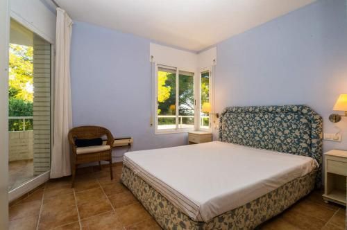 Fornells de la Selva Apartment Sleeps 6 Pool