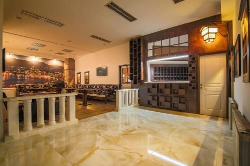 City Inn Hotel