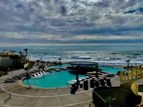 Las Palmas Resort Beachfront Villas by Las Palmas Reservations
