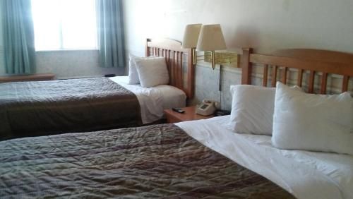 Traveler Inn