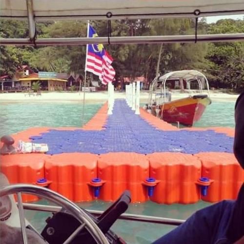 BIG ISLAND TELUK DALAM