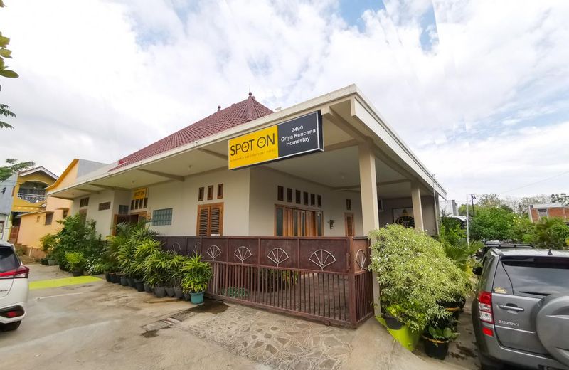 SPOT ON 2490 Griya Kencana Homestay