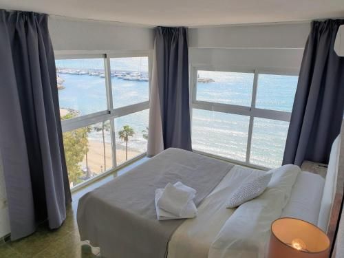 Marbella Skol 2 Bedroom Duplex With Sea Views